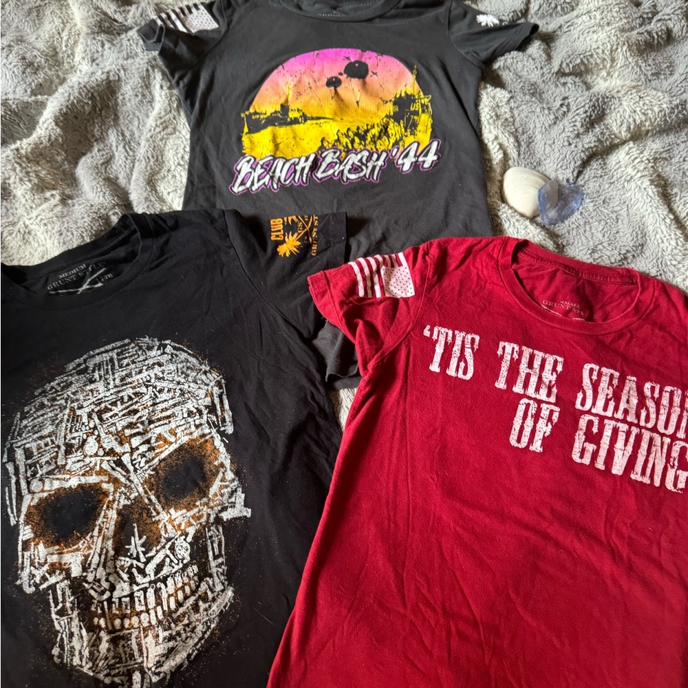 BUNDLE!!!!Grunt Style womans t shirts.